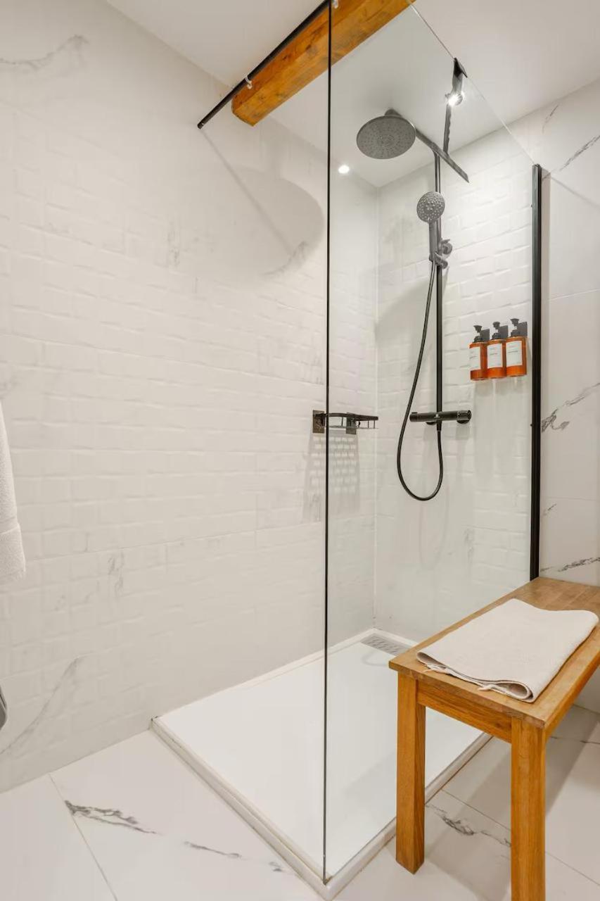 Guesthouse Les Maurins Saint-Sulpice-de-Faleyrens Ngoại thất bức ảnh